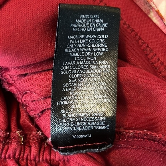 WAYF Square Neck Flounce Sleeve Floral Blouse - Picture 15 of 15